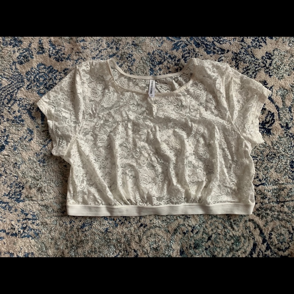 Torrid Lot - Picture 3 of 4